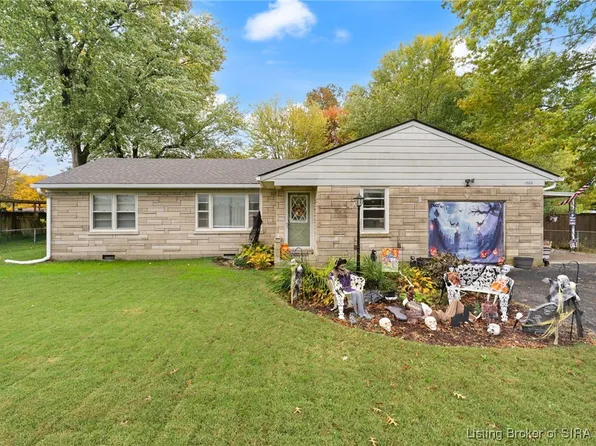1508 Greenwood Road, Sellersburg, IN 47172