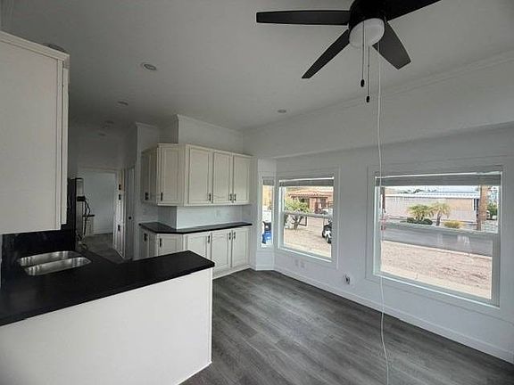 3rd image of 3403 Main St #103