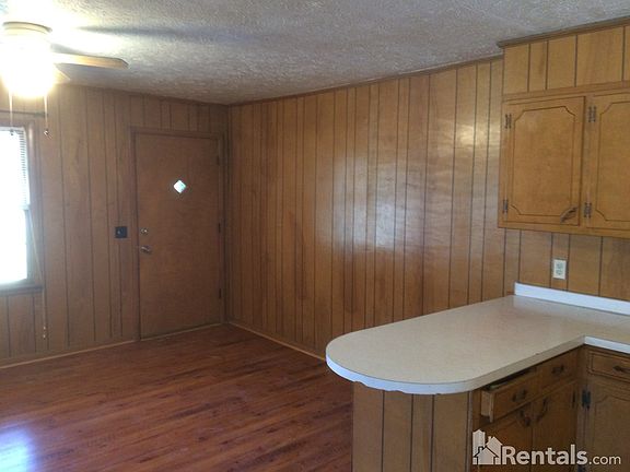 4th image of 2318 Tinnell Ct