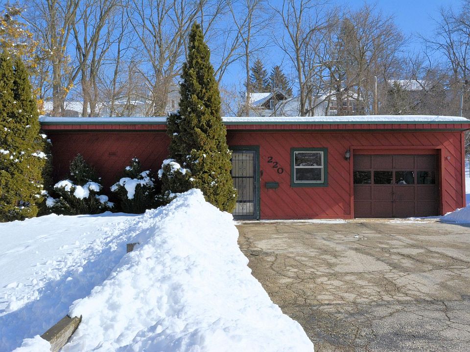 1st image of 220 Barwig Ave