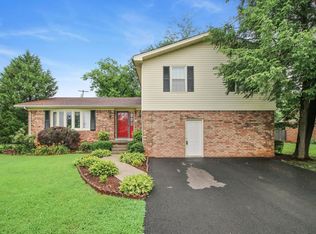2263 Smallhouse Rd, Bowling Green, KY 42104
