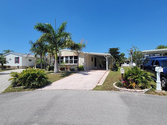 2nd image of 7 Grande Camino Court