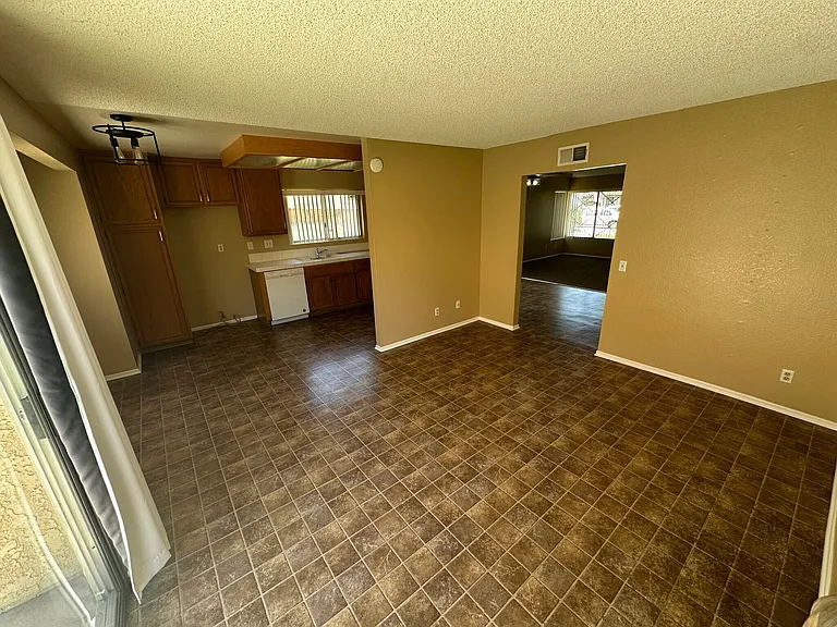 2726 Coria Pl — Photo 13