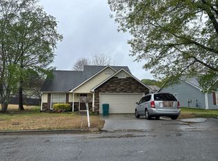 5963 Creekside Dr, Rex, GA 30273