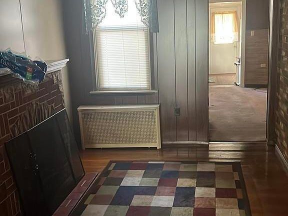 2nd image of 49 S Rock St