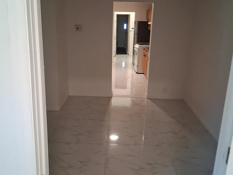 239 Broadway — Photo 5