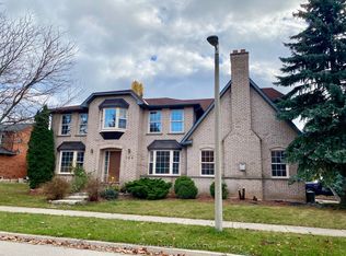 104 Inverhuron Trl, Oakville, ON L6H 5Z4