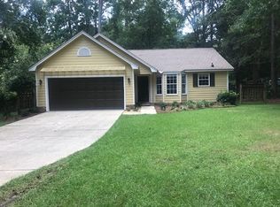 1858 Folkstone Rd, Tallahassee, FL 32312