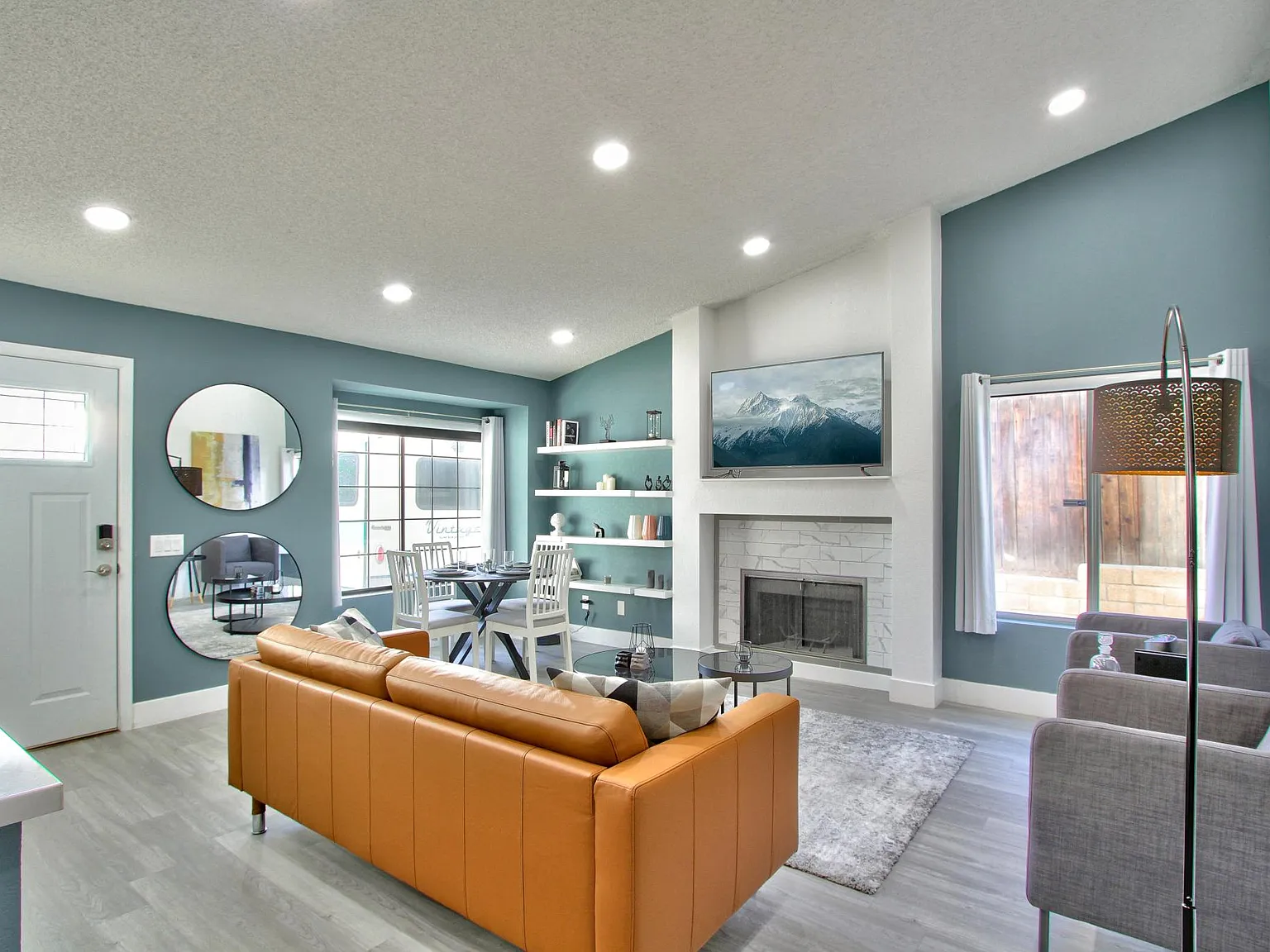 27086 Winchester Creek Ave — Photo 2