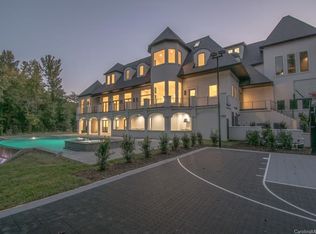 8407 Winged Bourne Rd, Charlotte, NC 28210