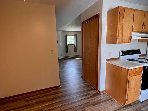 4th image of 649 Bob White Ln