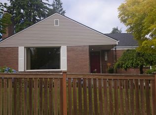 8619 28th Ave NW, Seattle, WA 98117