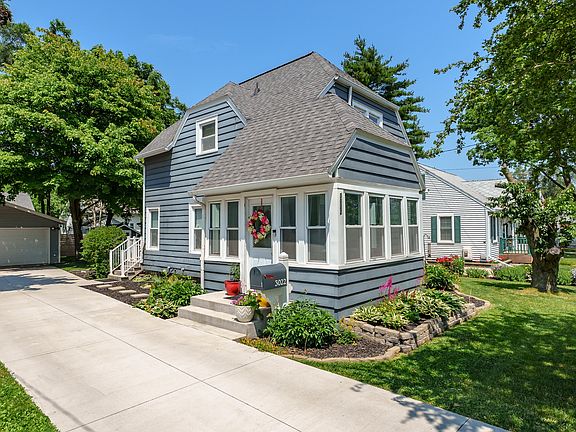 2nd image of 3022 Whittier Dr