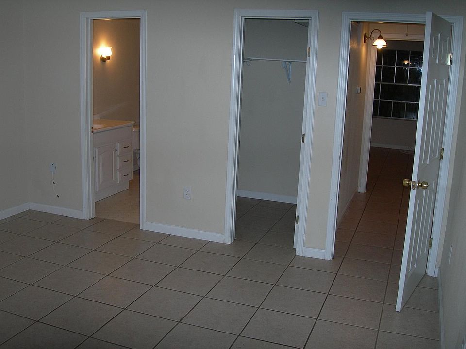 1st image of 10930 Roger Dr APT C