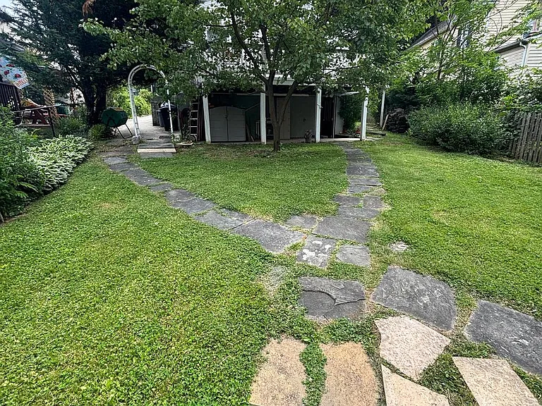 311 Harlem Ln — Photo 35