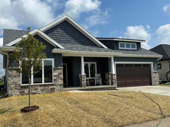 2232 Otteson Dr, Stoughton, WI 53589