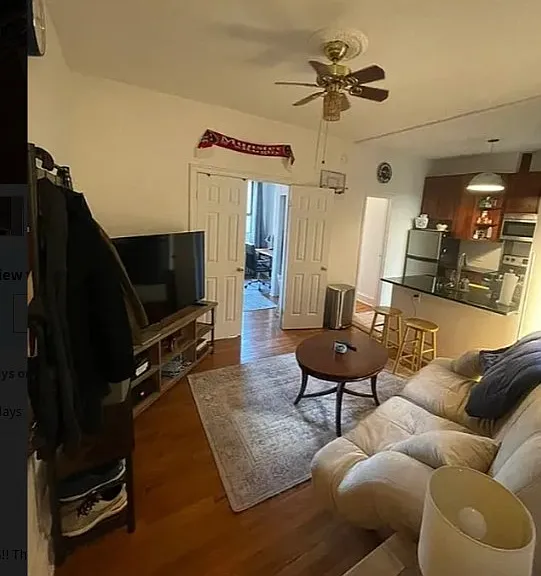 1274 1st Ave #19 — Photo 2