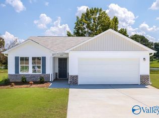 424 Houston Way, Albertville, AL 35951