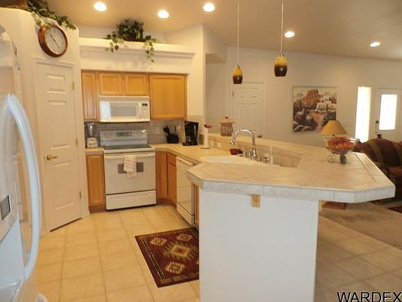5th image of 3131 Horseshoe Canyon Dr