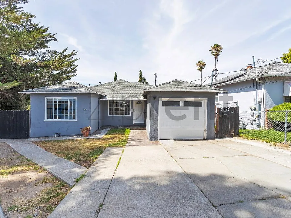 2838 Romagnolo St