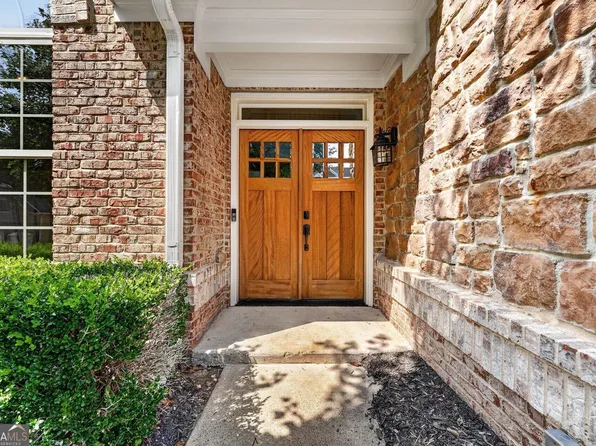 426 Shiloh Manor Dr, Marietta, GA 30066