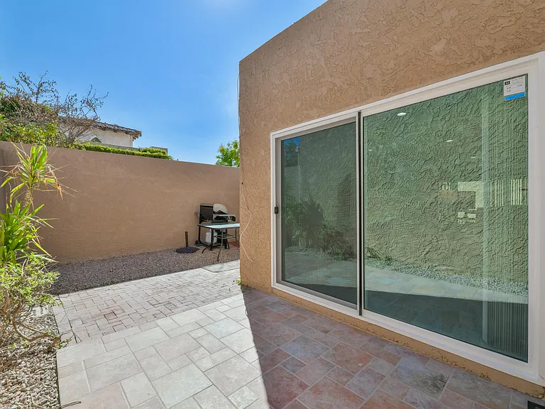 7537 N Via Camello Del Sur — Photo 33