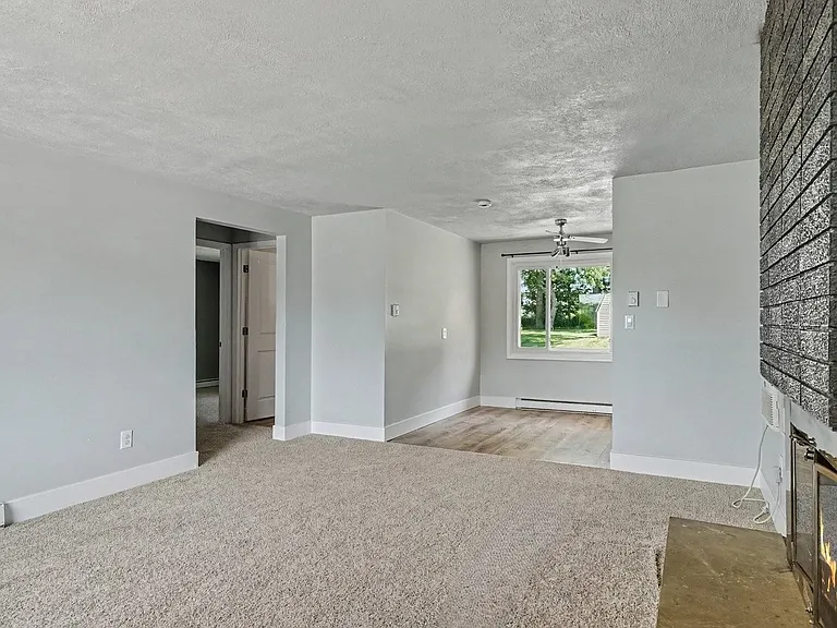 8978 Delwood Dr — Photo 7
