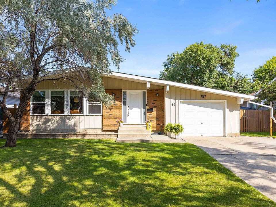 1st image of 25 Amherst Cres