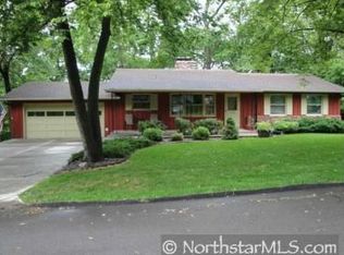 17220 Millwood Rd, Minnetonka, MN 55345