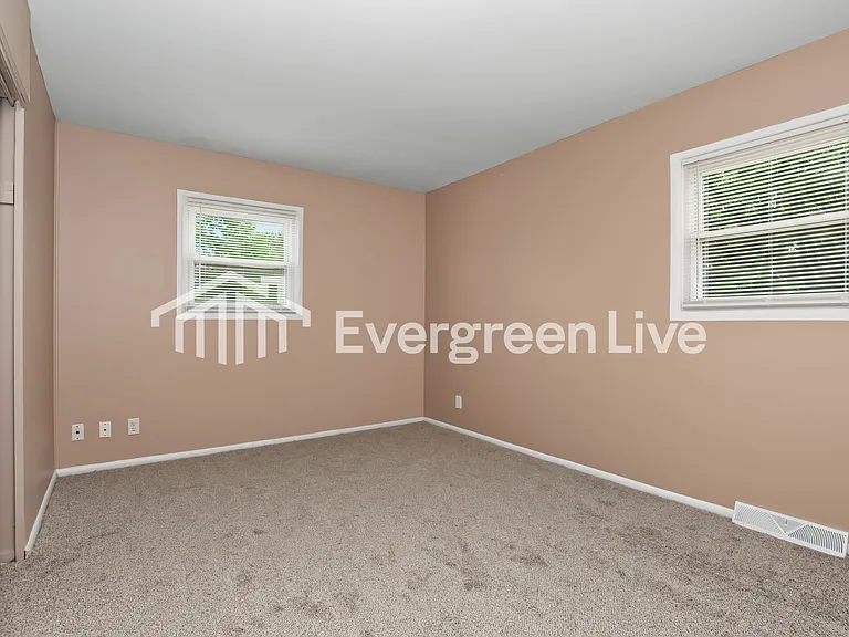 2509 Impala Dr — Photo 9
