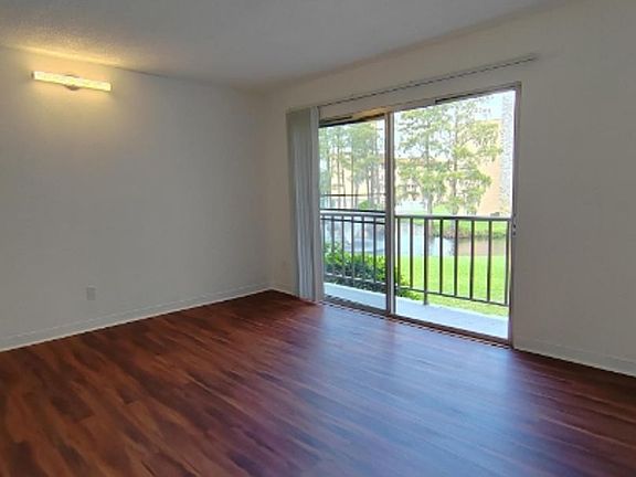 2nd image of 5820 N Church Ave Unit 226