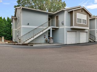 15074 NW Central Dr APT 301, Portland, OR 97229