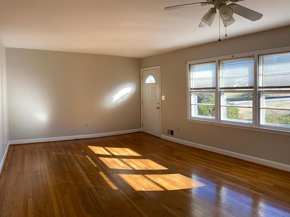 2nd image of 117 Croydon Rd