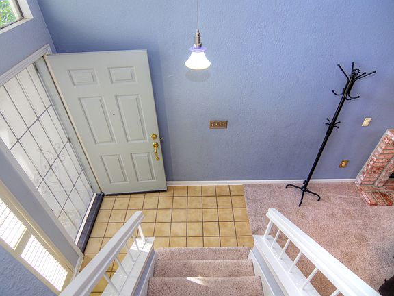 4th image of 7540 Deltawind Dr