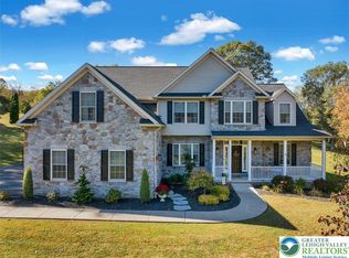 106 Link Rd, Fleetwood, PA 19522