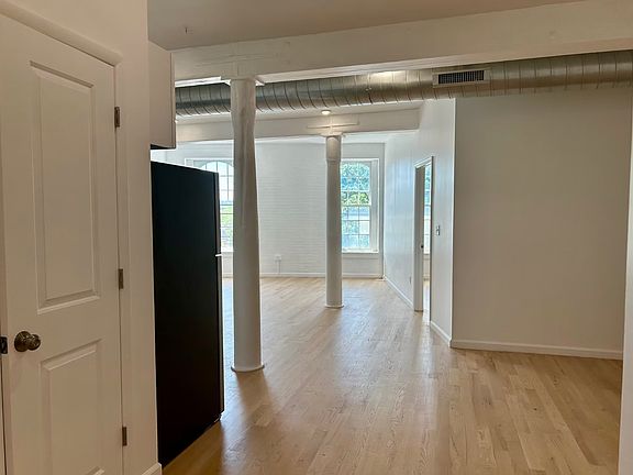4th image of 159 River St #3C