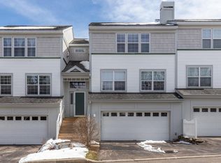 145 Stonington Cir, S Burlington, VT 05403