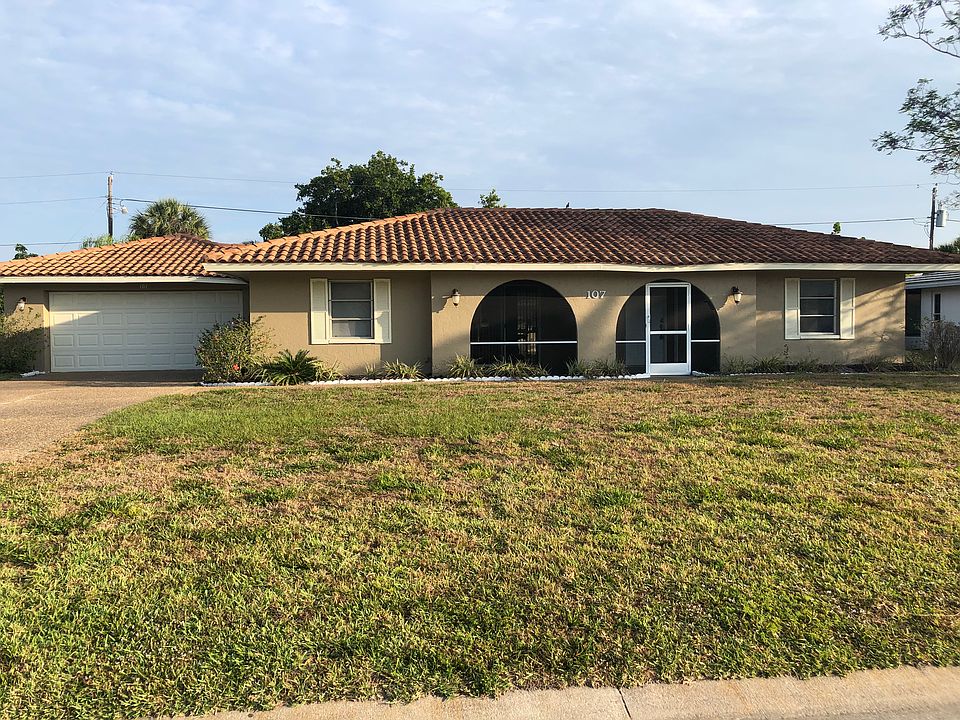 1st image of 107 Rubens Dr