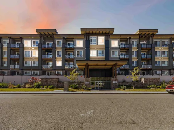 9450 Robson St #403, Chilliwack, BC V2P 4E4