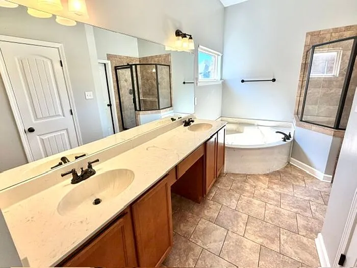 5311 Bradley Ridge Ln — Photo 6