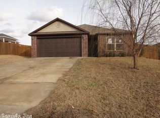 104 Meadow Dr, Beebe, AR 72012