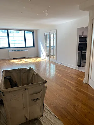 Rented by Oxford Property Group | media 9