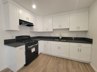 589 Roja Dr, Oceanside, CA 92057