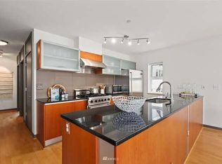 4217 Fremont Ave N #6B, Seattle, WA 98103