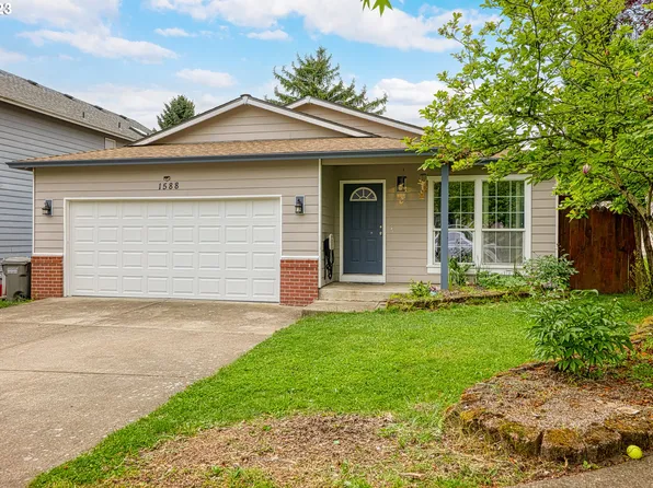 1588 NE Barnes Ln, Gresham, OR 97030