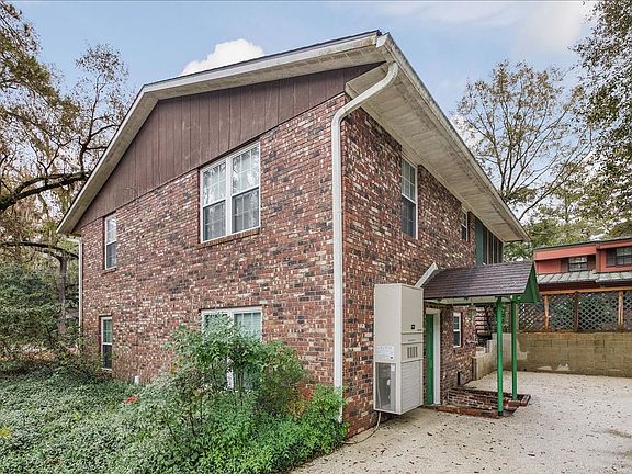 4th image of 1835 Portland Ave #3