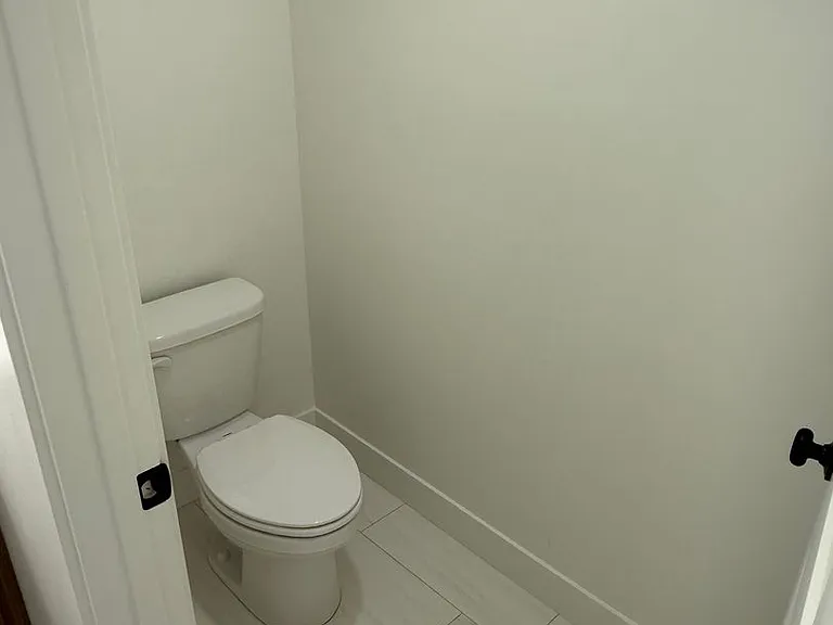 240 Dan St — Photo 16