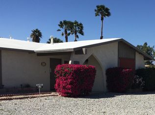 2393 E Nicola Rd, Palm Springs, CA 92262