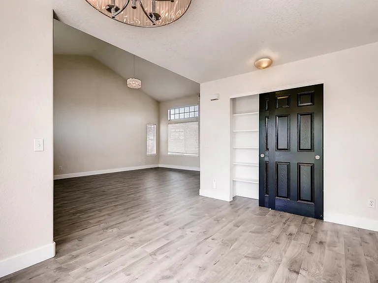 15576 Olmsted Pl — Photo 6