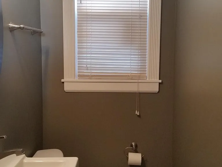 3561 Howard St — Photo 16
